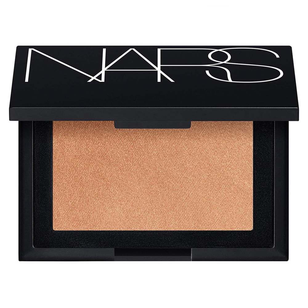 *MOVING SALE* 🎉 NARS Highlighting Powder - Ibiza - Full Size